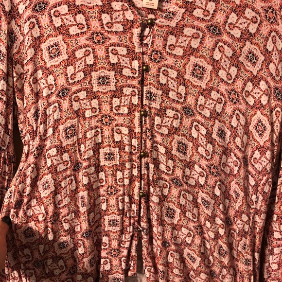 TARGET - Picture 3 of 4